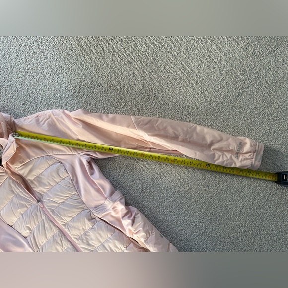 NWT Lululemon Down for it All Jacket - Picture 5 of 7